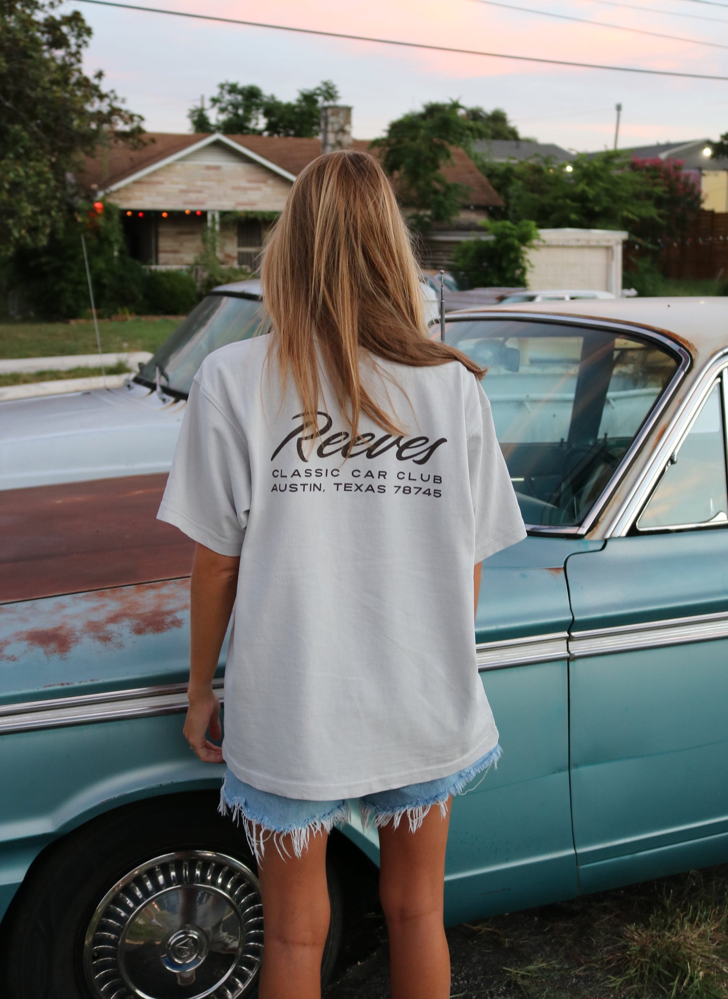 REEVES CAR CLUB SCRIPT TEE